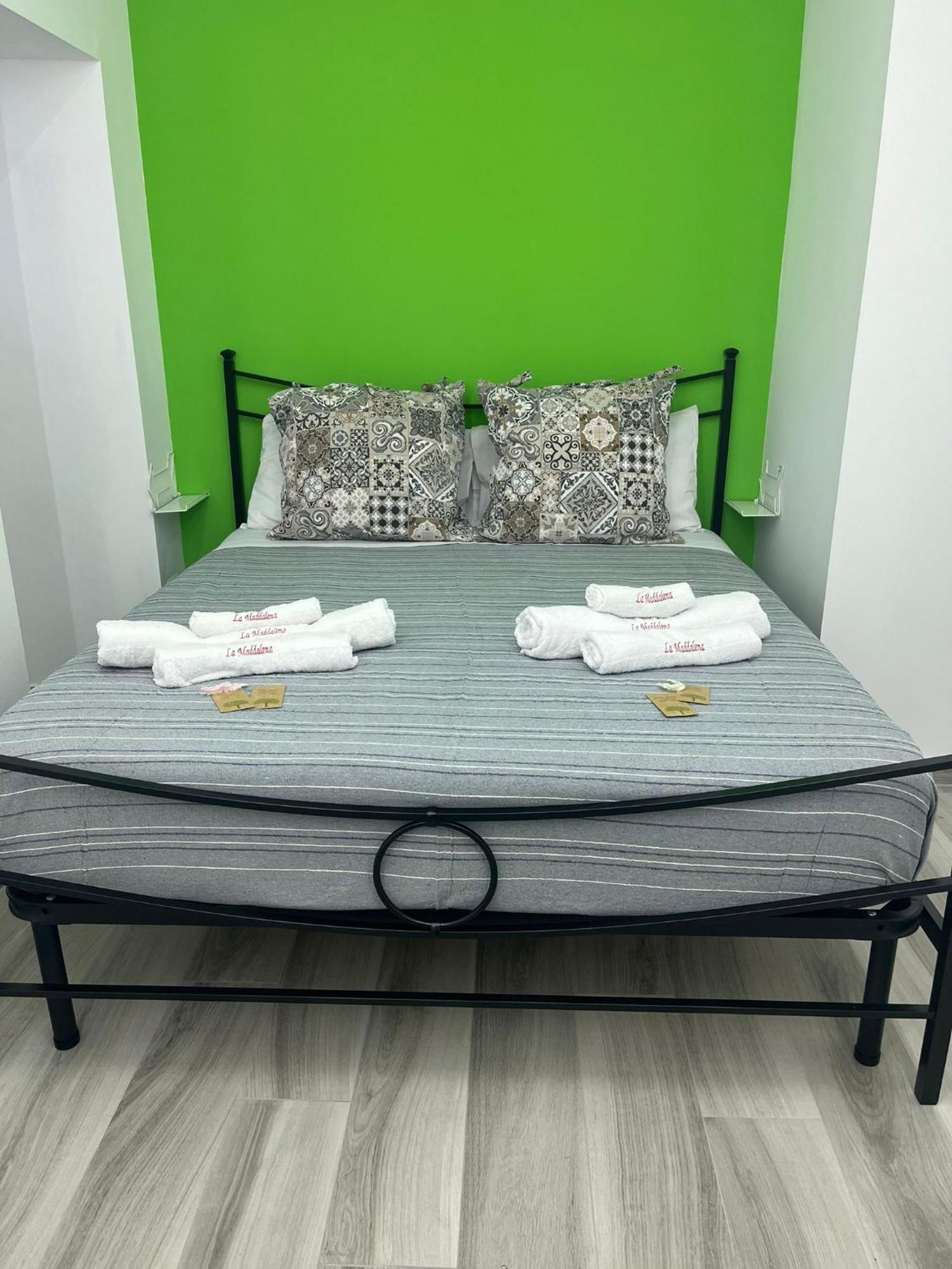 Apartament La Maddalena House Katania Zewnętrze zdjęcie