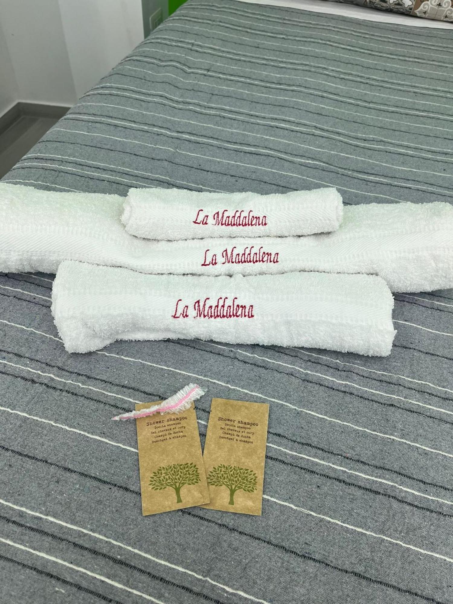 Apartament La Maddalena House Katania Zewnętrze zdjęcie